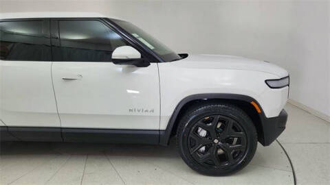 2023 Rivian R1T