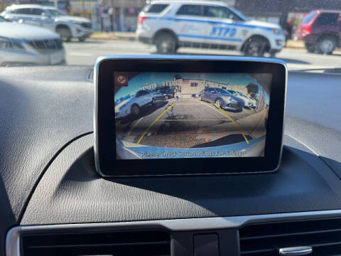 2015 Mazda MAZDA3 i Grand Touring