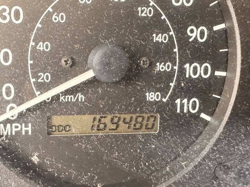 2002 Toyota Corolla LE