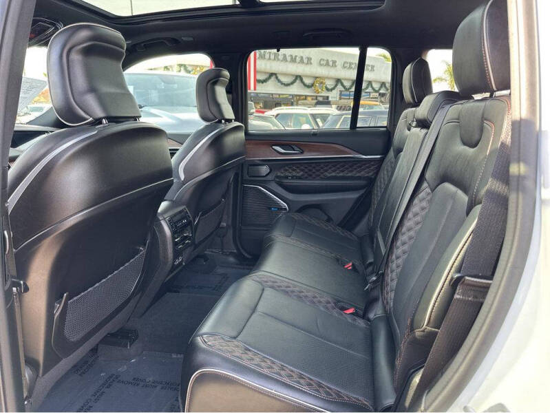 2022 Jeep Grand Cherokee