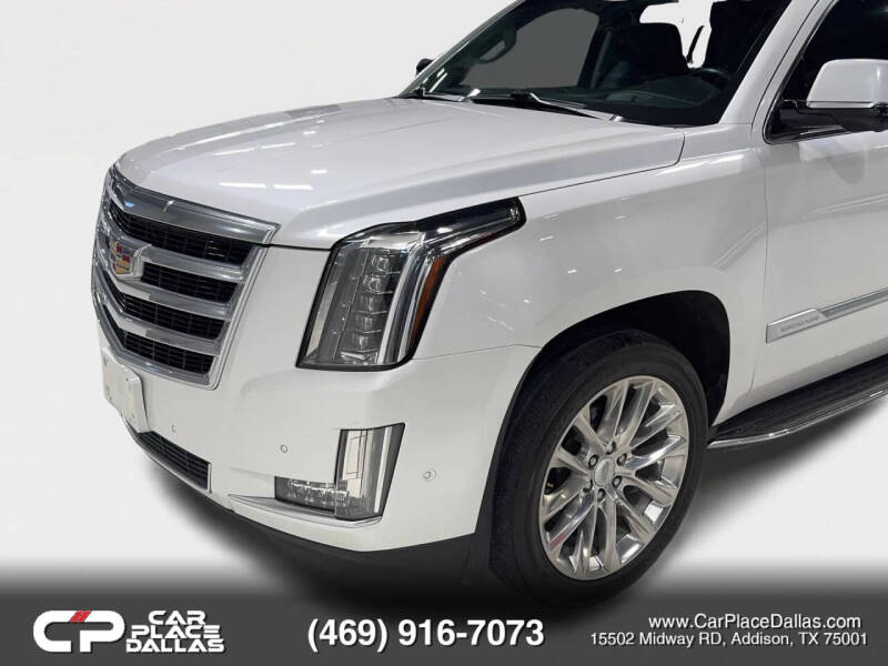 2019 Cadillac Escalade Luxury
