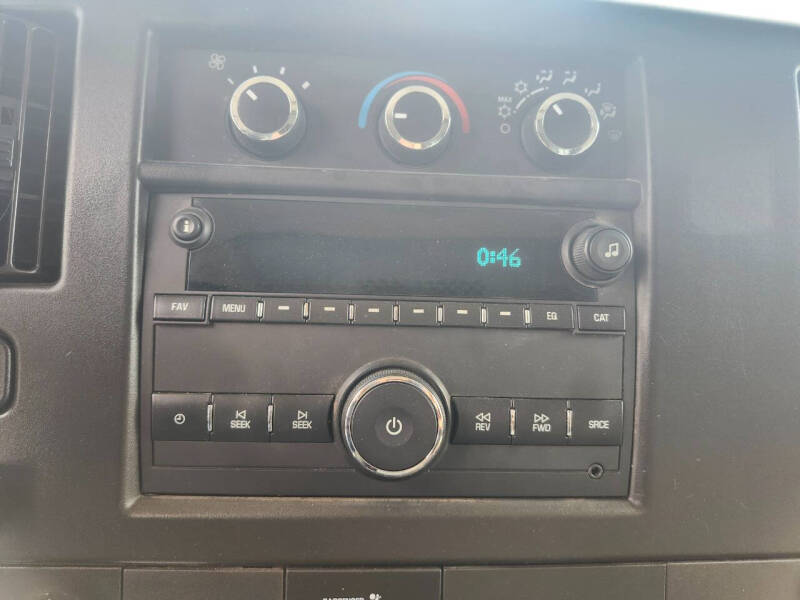 2020 Chevrolet Express 2500