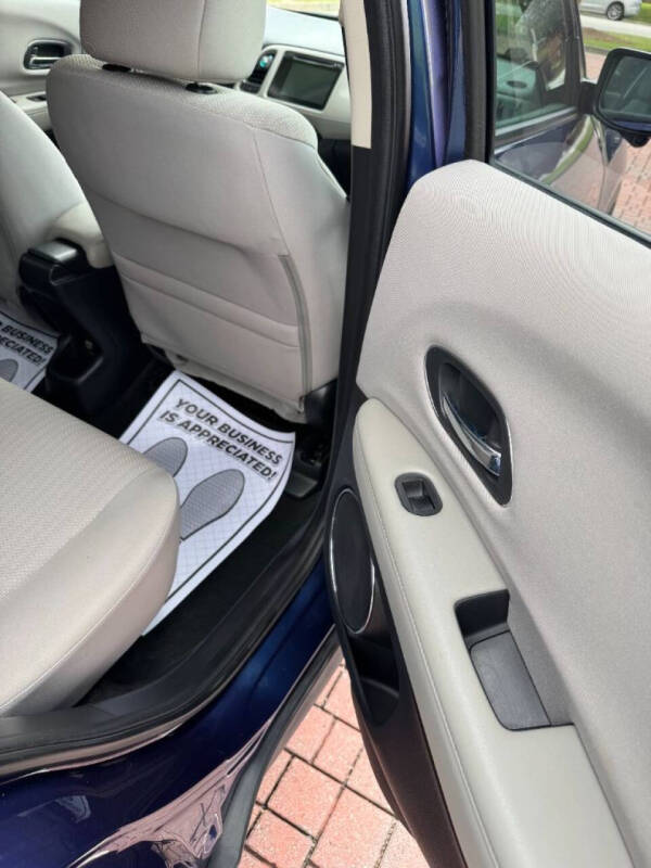 2017 Honda HR-V EX