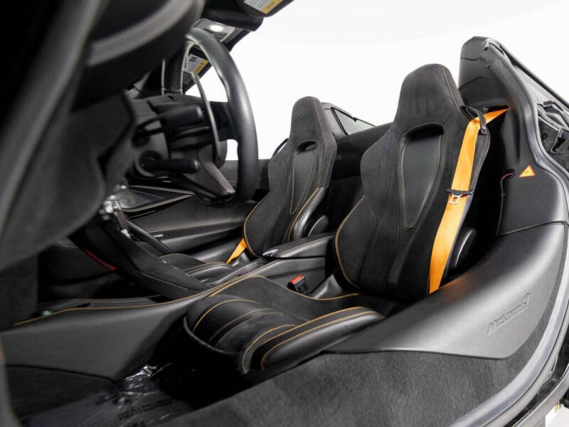 2021 McLaren 720S Spider Performance