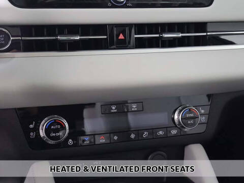 2025 Mitsubishi Outlander SEL Platinum Edition