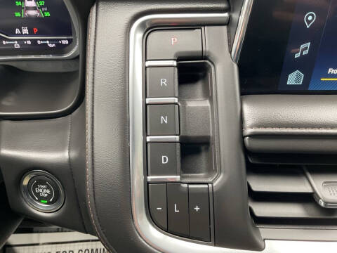 2023 Chevrolet Suburban High Country