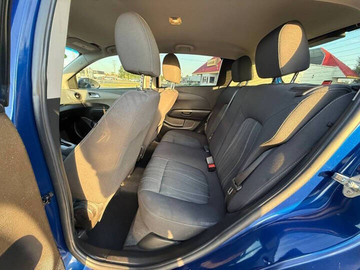 2013 Chevrolet Sonic LT Auto