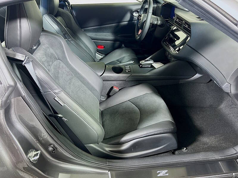 2025 Nissan Z Performance