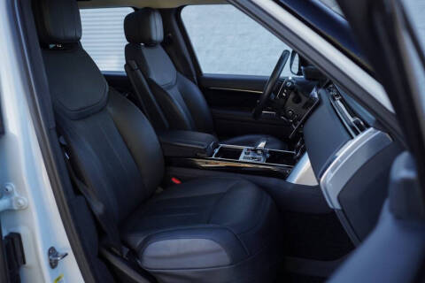 2022 Land Rover Range Rover P400 SE