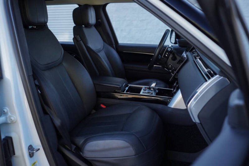 2022 Land Rover Range Rover P400 SE