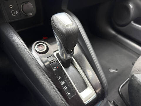 2020 Nissan Kicks S