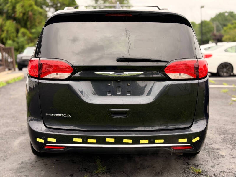 2019 Chrysler Pacifica Touring L Plus