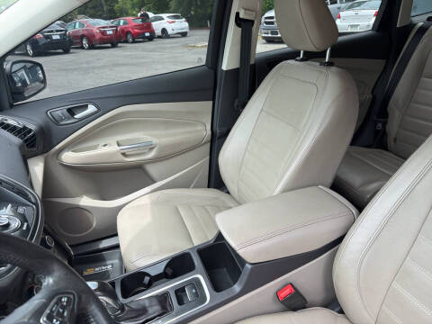 2019 Ford Escape Titanium