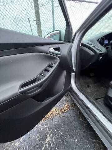 2014 Ford Focus SE