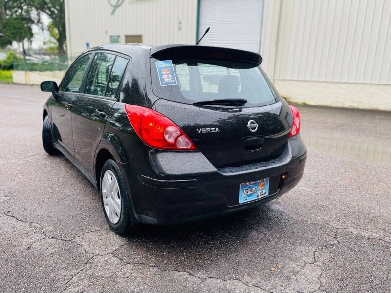 2012 Nissan Versa 1.8 S