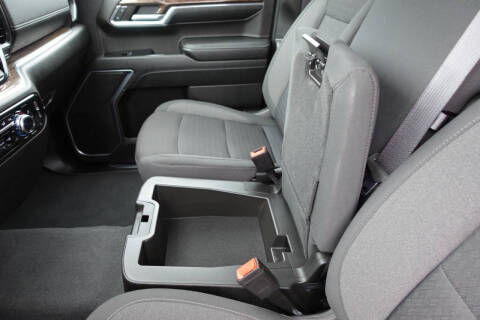 2023 GMC Sierra 1500 Elevation Standard