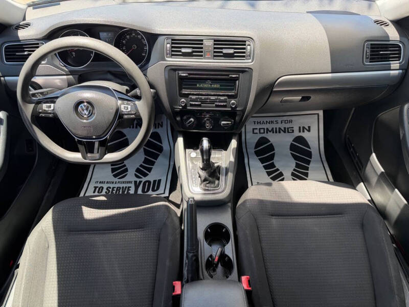 2015 Volkswagen Jetta