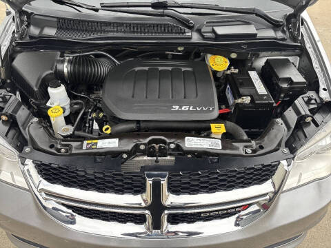 2017 Dodge Grand Caravan SE
