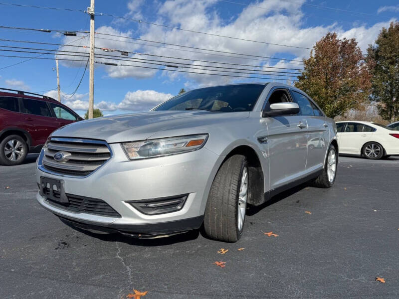2013 Ford Taurus SEL