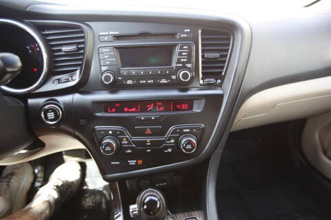 2011 Kia Optima EX Turbo