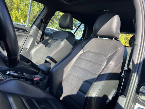 2016 Volkswagen Golf GTI SE