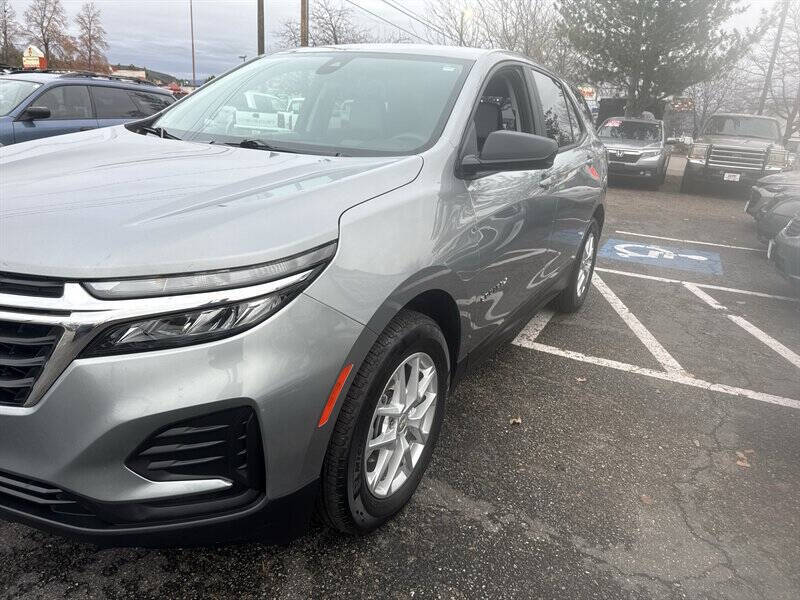 2023 Chevrolet Equinox LS