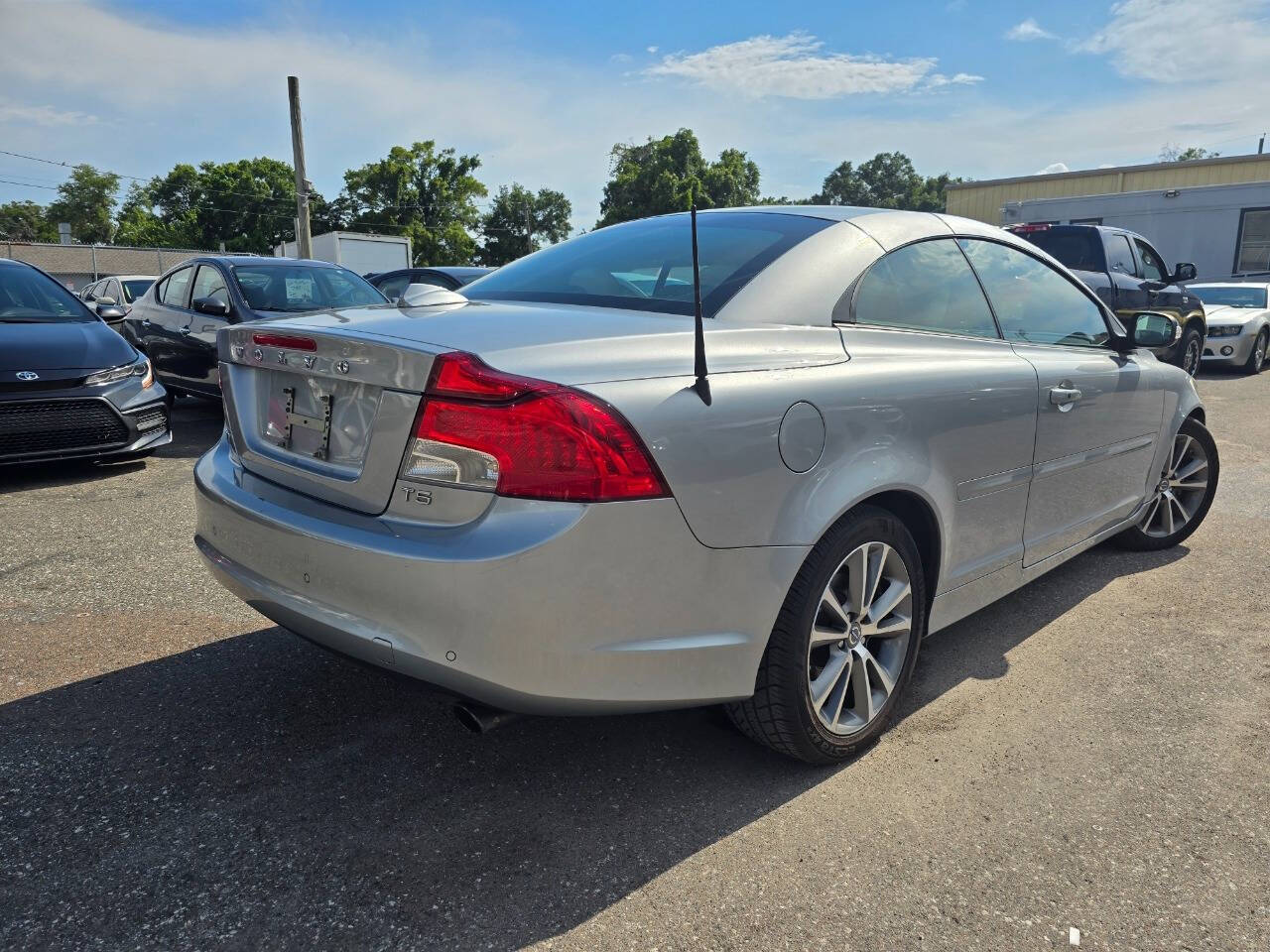 2013 Volvo C70 for sale at Bascarshop in Tampa, FL