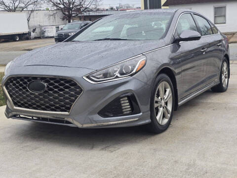 2018 Hyundai Sonata for sale at GRANMOTOR in Greensboro NC