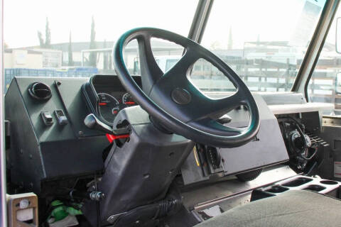 2020 Freightliner MT45 Chassis