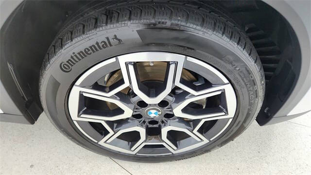 2025 BMW X2 xDrive28i