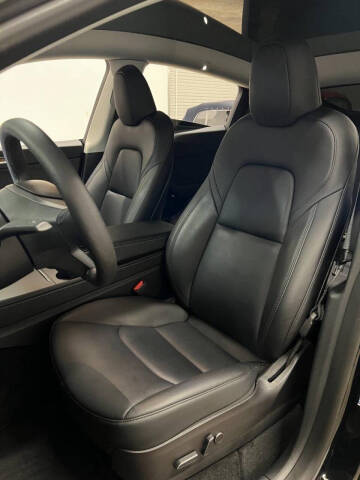 2023 Tesla Model Y Performance