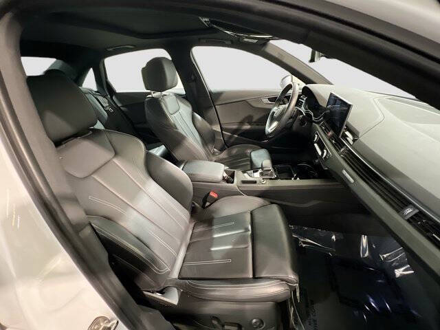 2024 Audi A4 quattro S line Prem Plus 45 TFSI