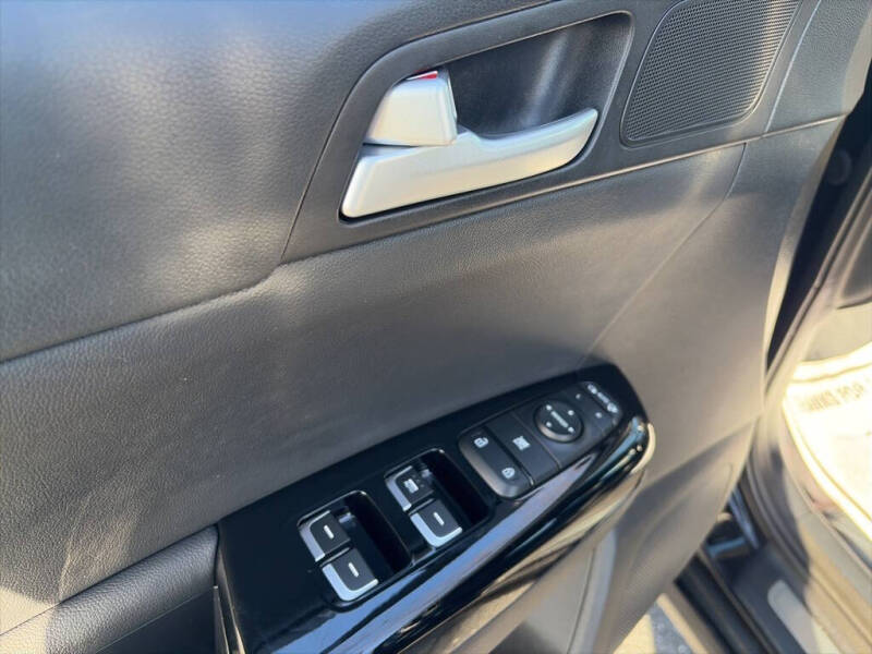 2022 Kia Sportage Nightfall