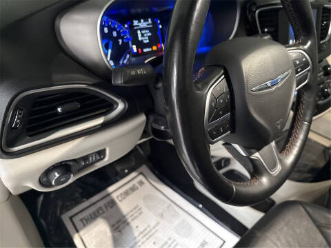 2020 Chrysler Pacifica Touring L