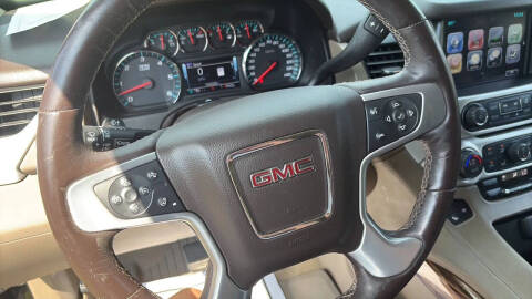 2017 GMC Yukon SLT