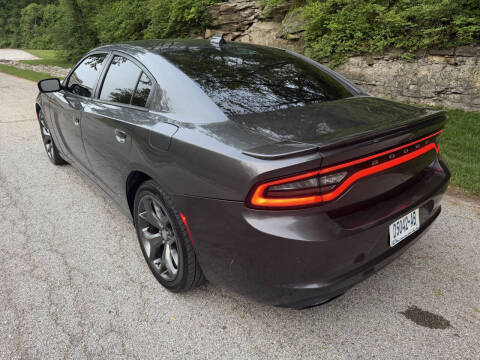 2016 Dodge Charger SXT