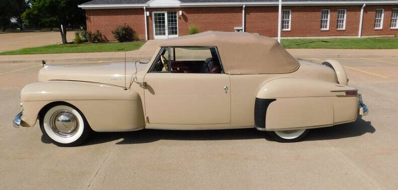 1942 Lincoln Continental