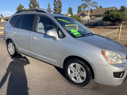 2009 Kia Rondo