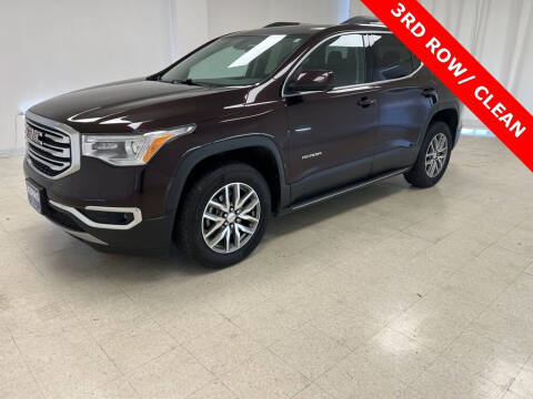 2017 GMC Acadia for sale at Kerns Ford Lincoln in Celina OH