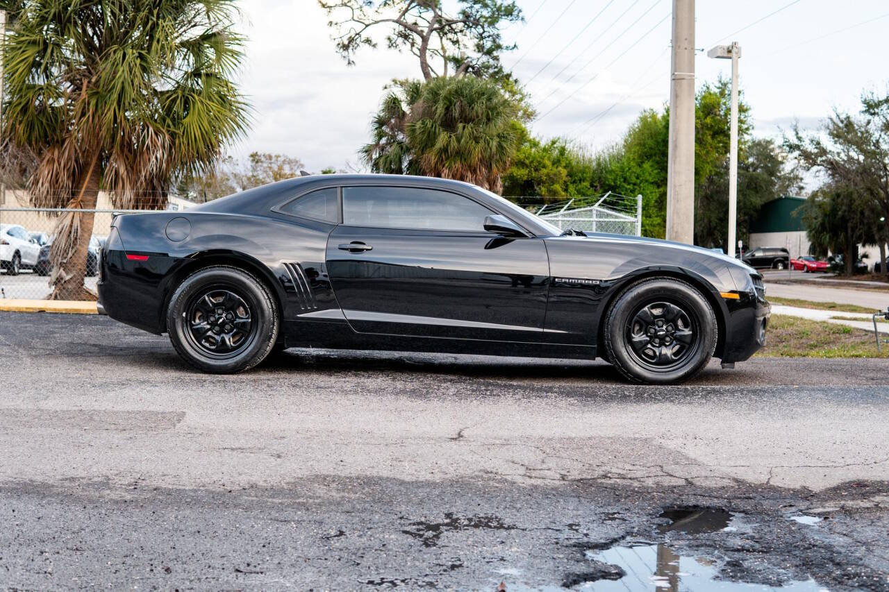 2012 Chevrolet Camaro 1LS photo 14