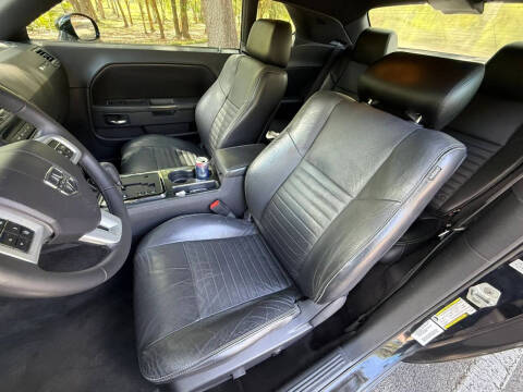 2012 Dodge Challenger
