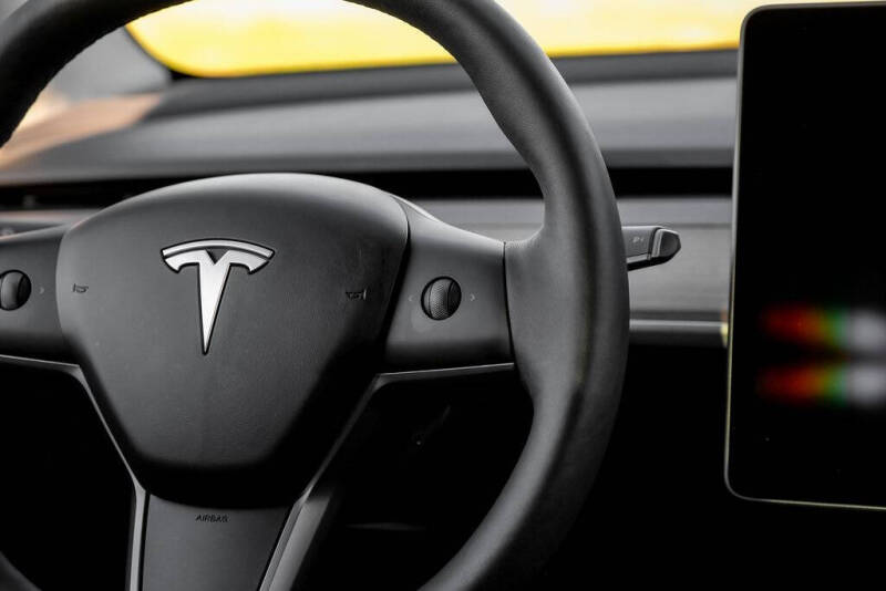 2025 Tesla Model Y Long Range