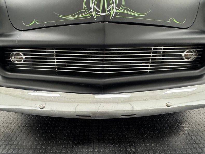 1950 Ford Deluxe