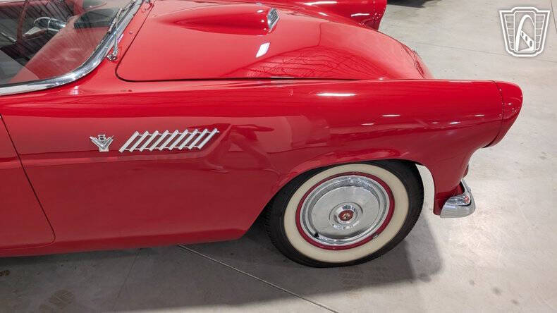 1955 Ford Thunderbird