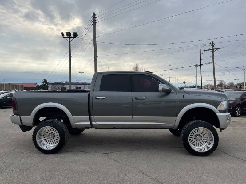 2013 RAM Ram 2500 Pickup Laramie photo 6