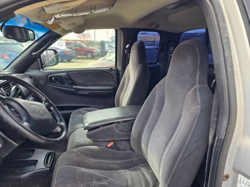 2000 Dodge Dakota