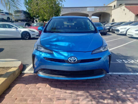 2019 Toyota Prius LE