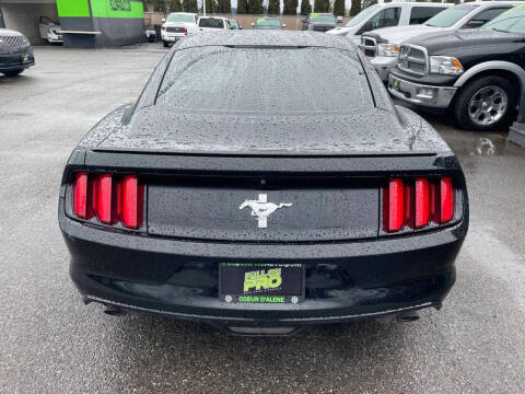 2016 Ford Mustang V6