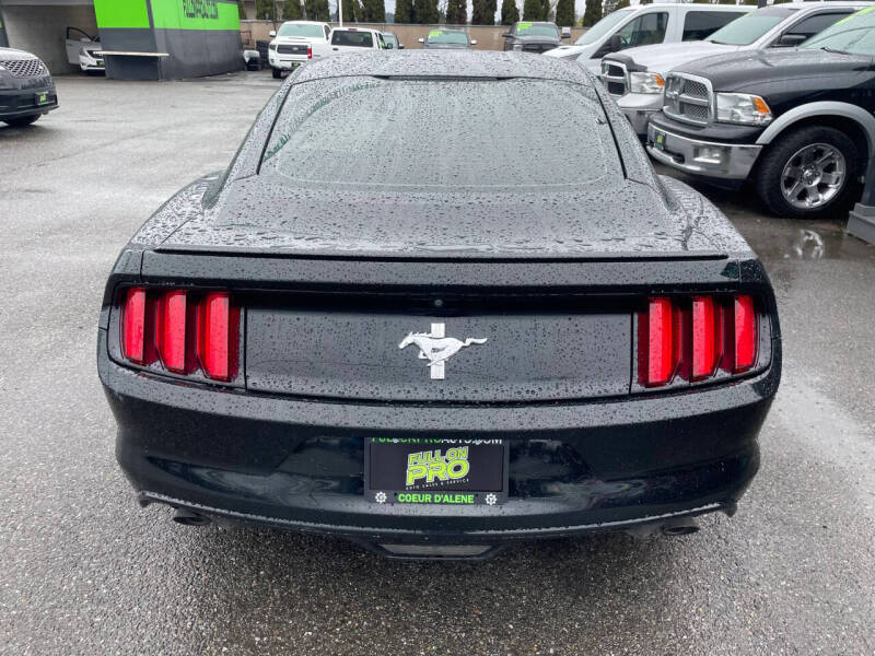 2016 Ford Mustang V6