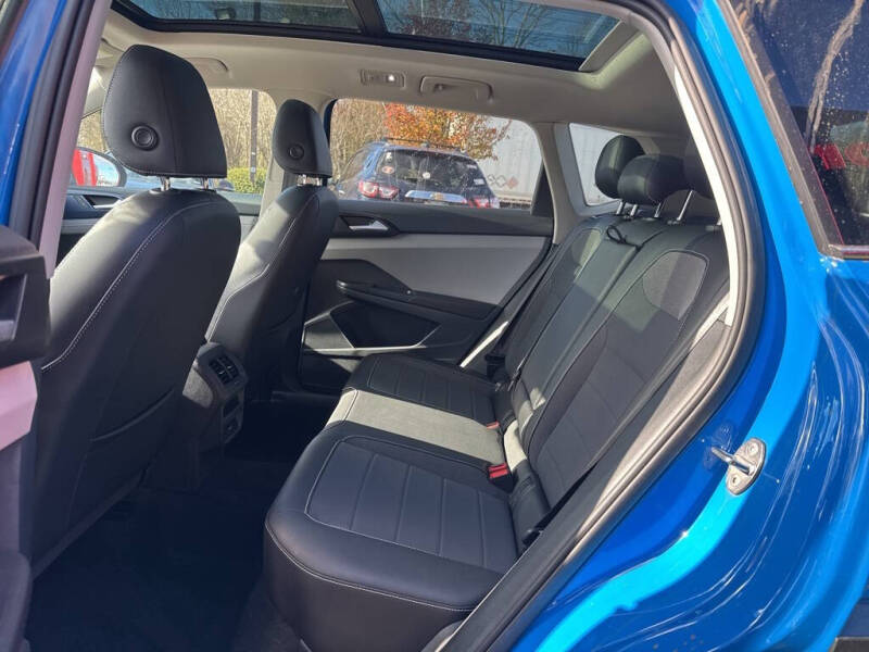 2023 Volkswagen Taos SE 4Motion